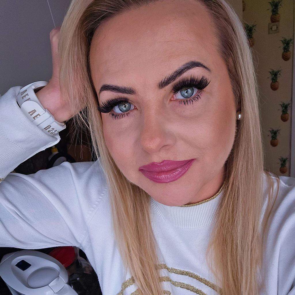 Anna Oakes